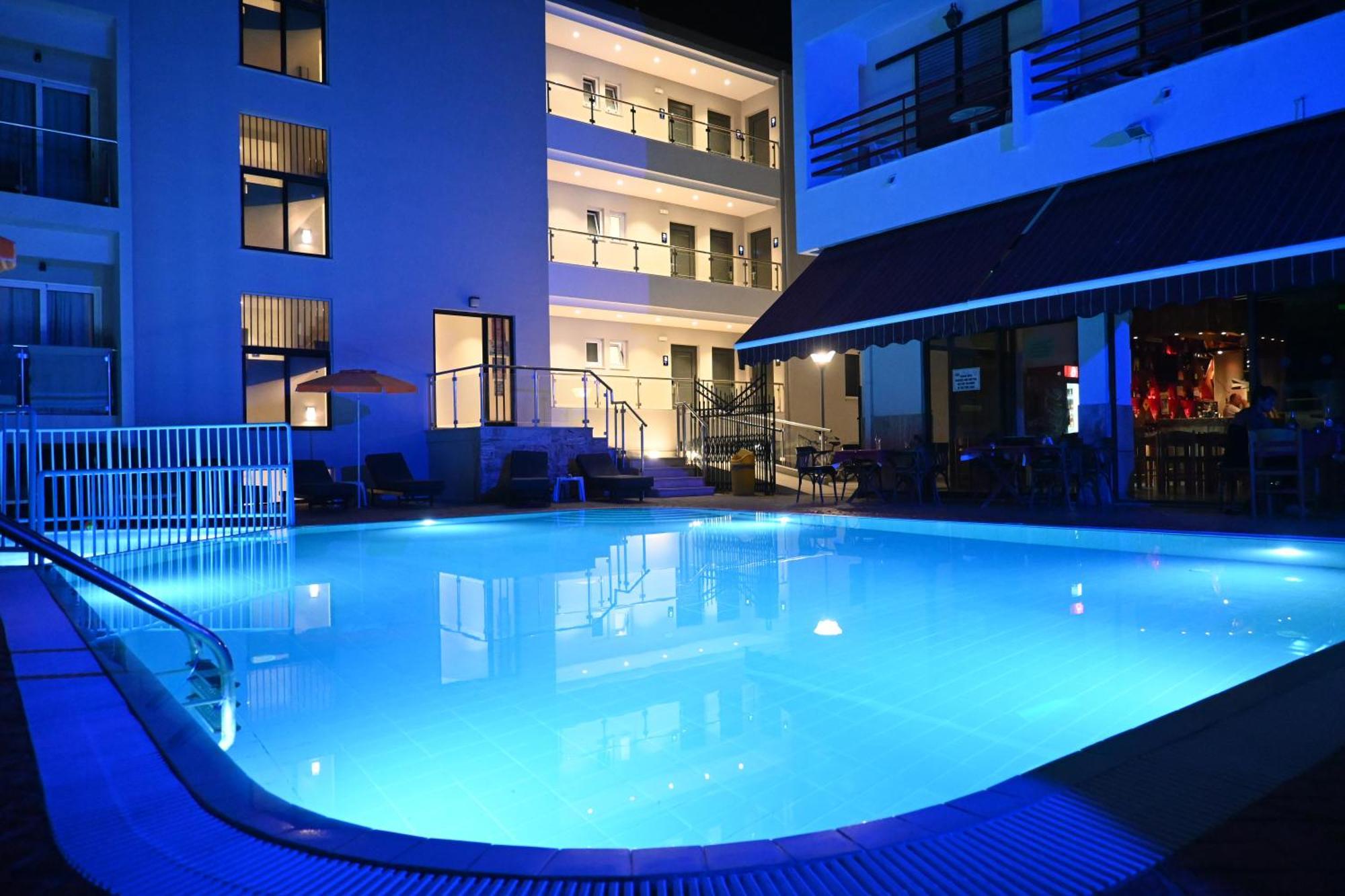 Poseidon Deluxe Apartments Kos-Stadt Exterior foto